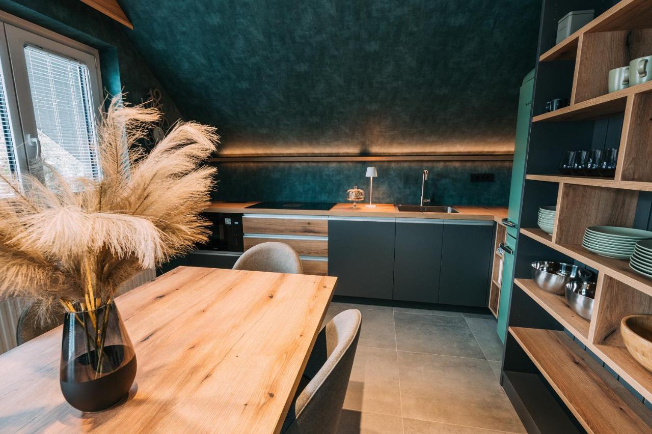 Guest House Pohorska Kavarna Марибор Екстериор снимка